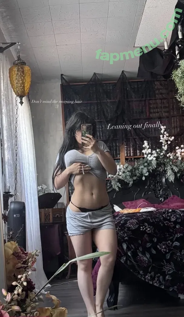 BuffGothMom nude photo #0007 (xohmygoth)