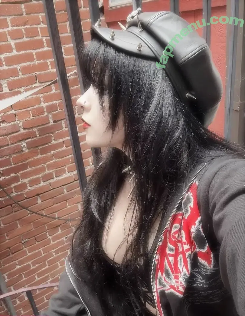 BuffGothMom nude photo #0008 (xohmygoth)