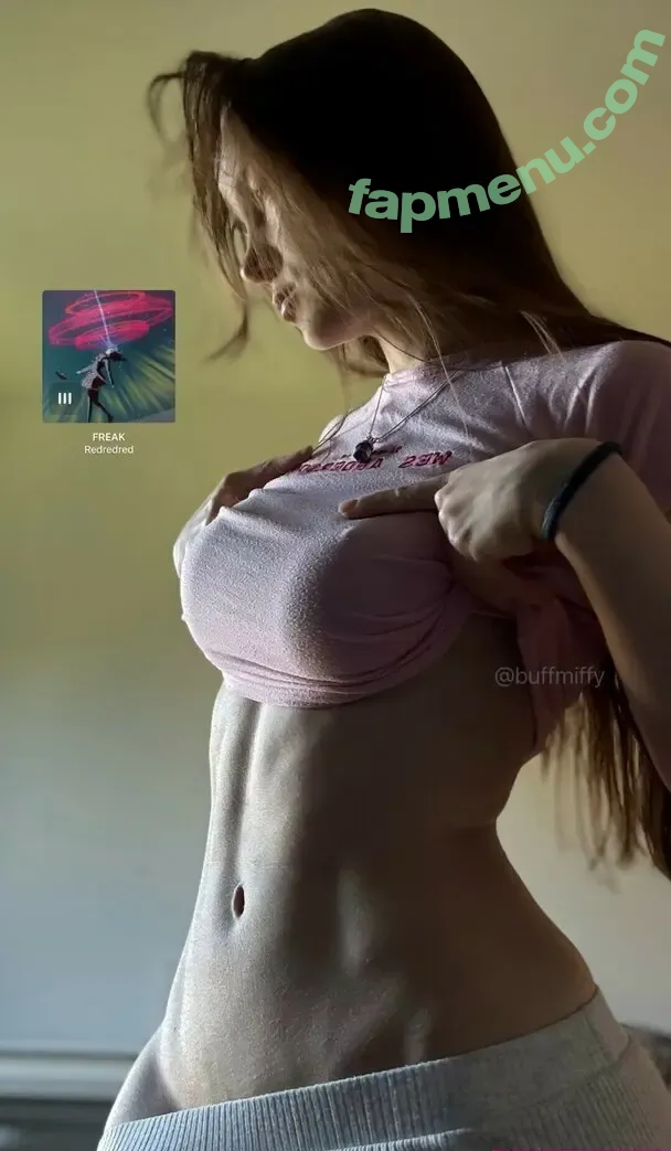 Buffmiffy nude photo #0042 (Buffmiffy)