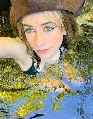 bug.universe / bugszxxx nude photo #0088