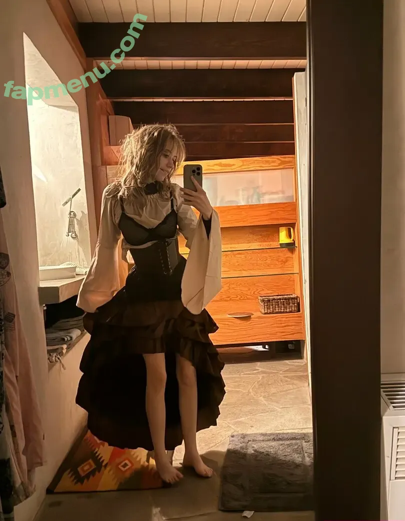 bug.universe nude photo #0099 (bugszxxx)