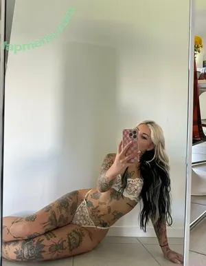  nude photo #0008