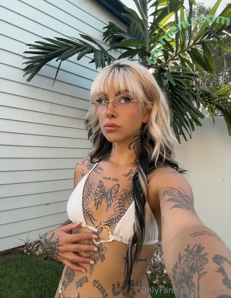 bugurl nude photo #0016 (_bugurl_)