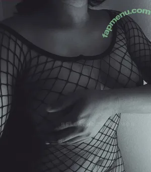 Bulbul / bulbulisabella nude photo #0001