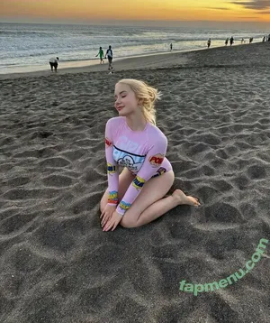 Bulebarbie_official / Dasha Gartman nude photo #0040