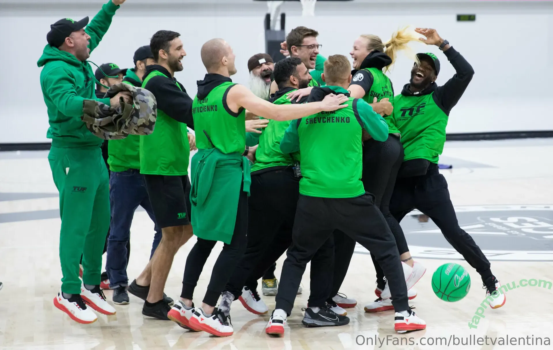 bulletvalentina nude photo #0108 (bulletvalentina)