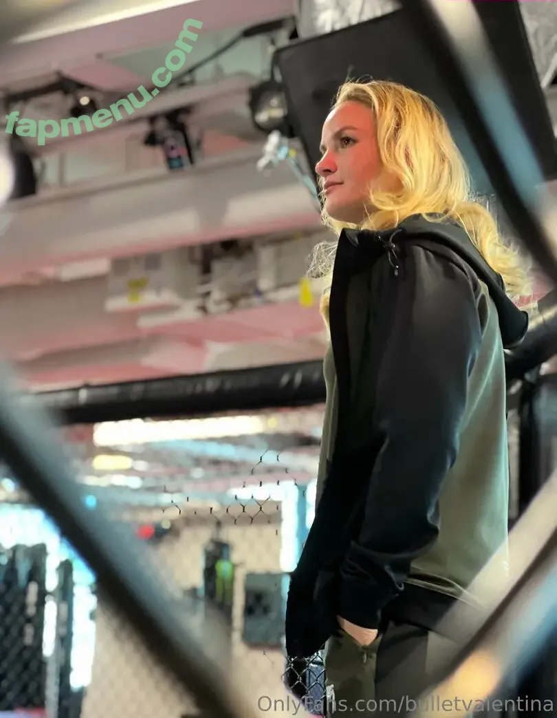 bulletvalentina nude photo #0156 (bulletvalentina)