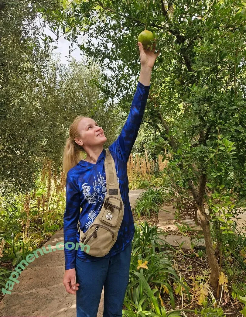 bulletvalentina nude photo #0225 (bulletvalentina)