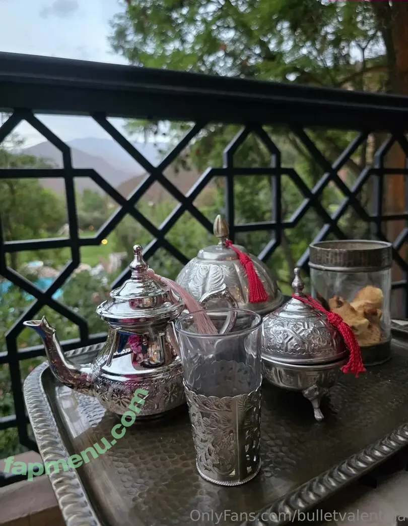 bulletvalentina nude photo #0231 (bulletvalentina)