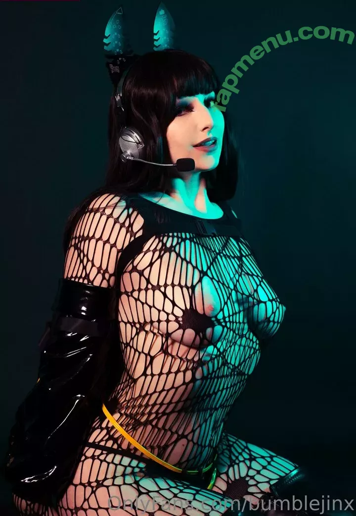 Bumblejinx nude photo #0012 (bbxCosplay / unholy_jinxx)