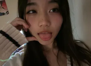 bunibuniyu / bbuni nude photo #0045