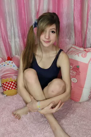 Bunimilk / Valslittleblog / Valsweetz nude photo #0041
