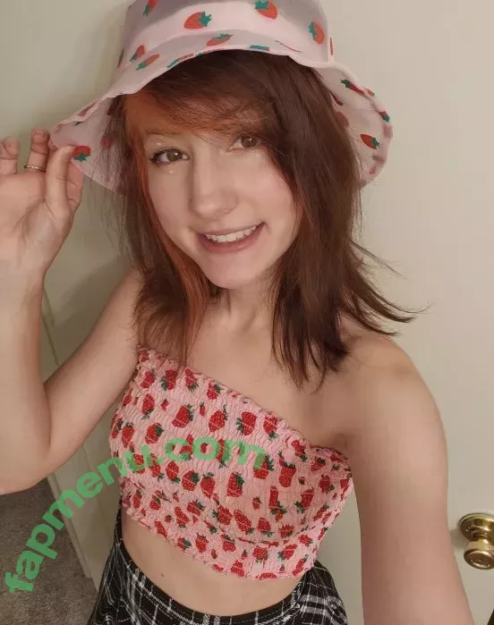 Bunimilk nude photo #0187 (Valslittleblog / Valsweetz)
