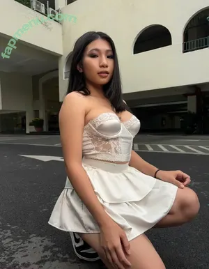  nude photo #0002
