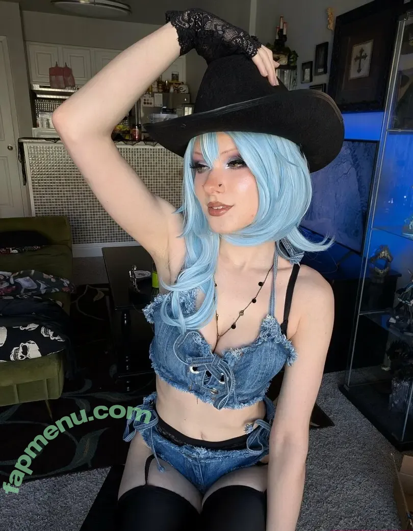 Bunni Lynn nude photo #1050 (KoiBunni / SpookBunni)