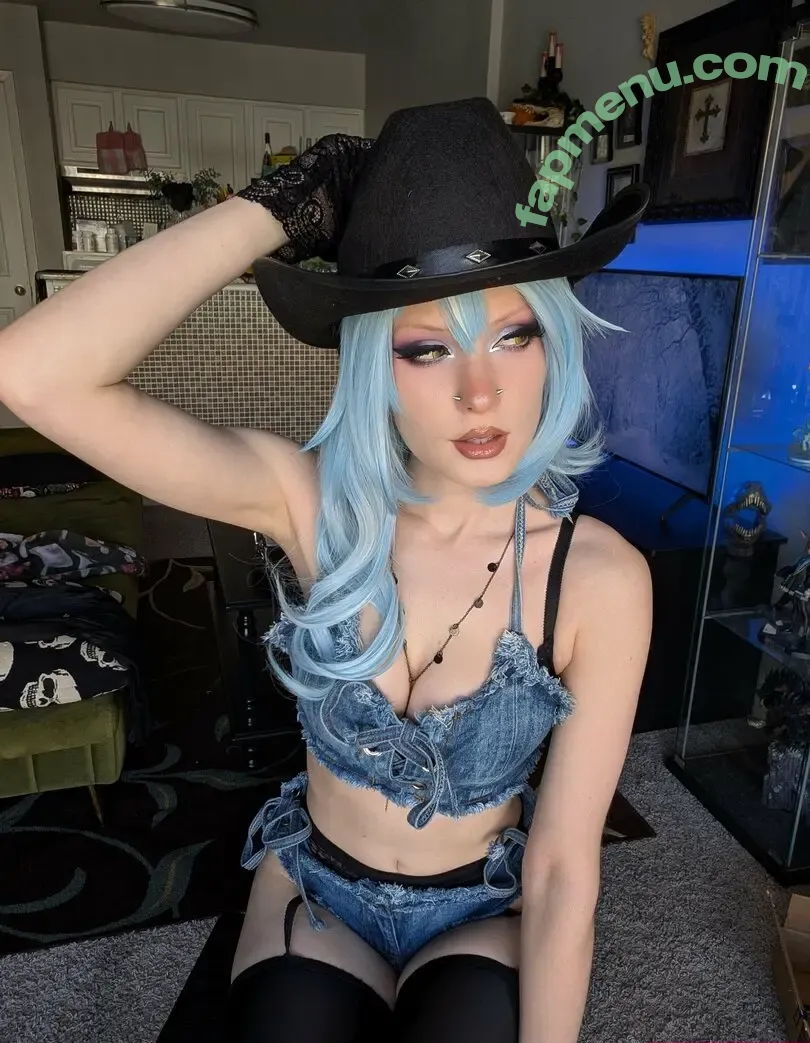 Bunni Lynn nude photo #1051 (KoiBunni / SpookBunni)