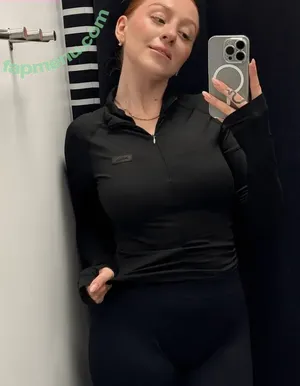 bunny_emilia / emiliaofficial_ nude photo #0150