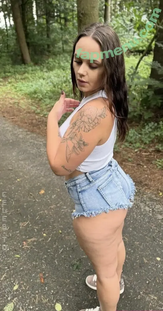 Bunny_Vann nude photo #0022 (creator / vaanii_vaa)