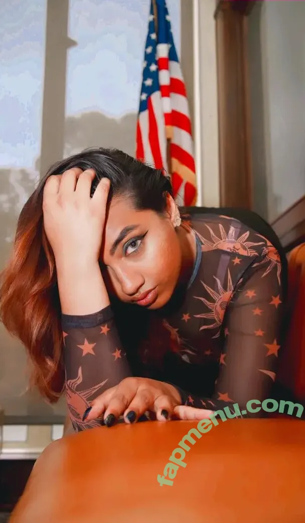 bunnybeauxo nude photo #0023 (stasiasnakes / xomgitsbunnie)