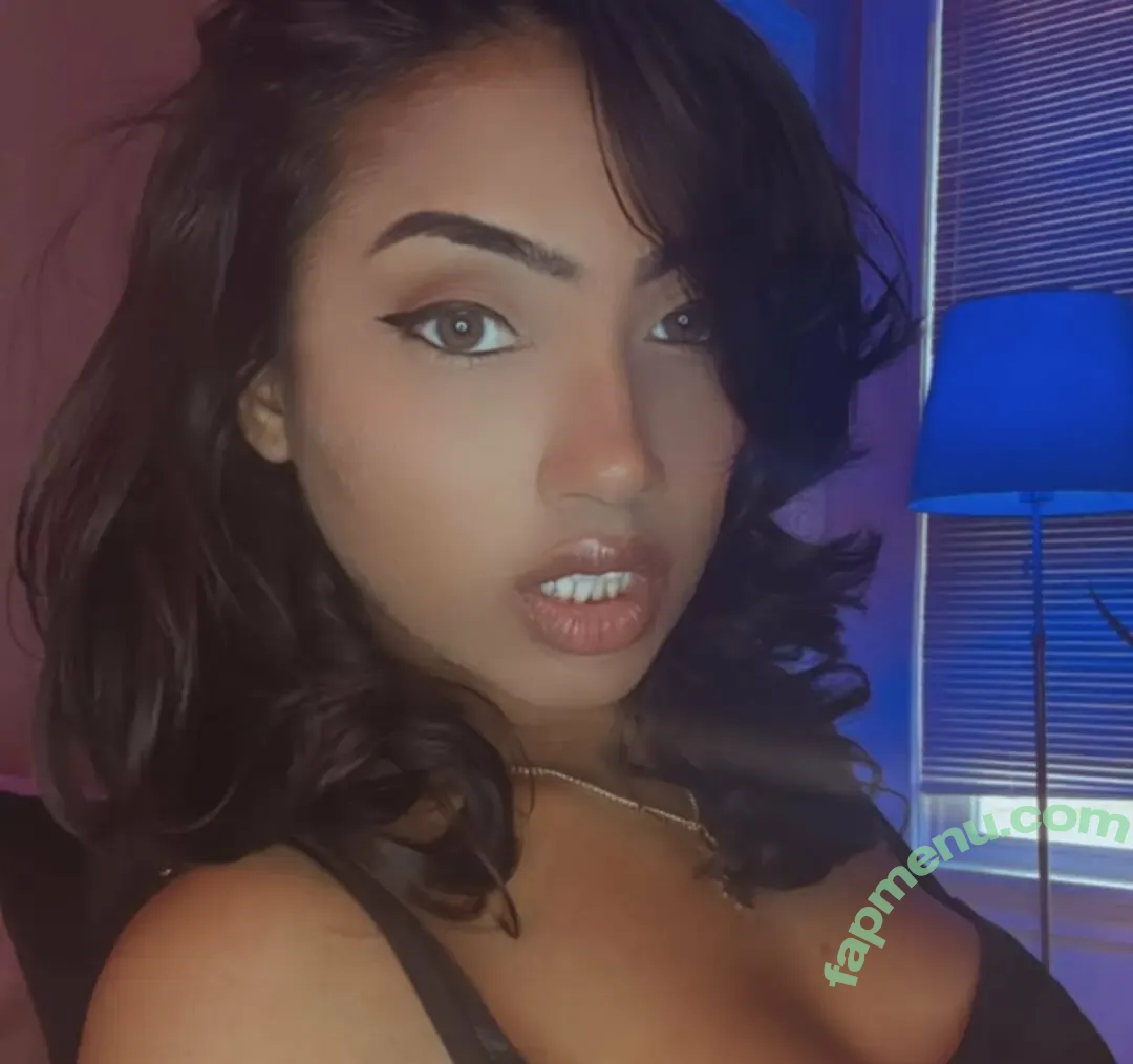 bunnybeauxo nude photo #0048 (stasiasnakes / xomgitsbunnie)