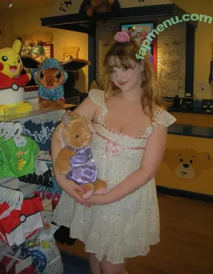 BunnyBiddies / MadsReynolds / breezybee nude photo #0070