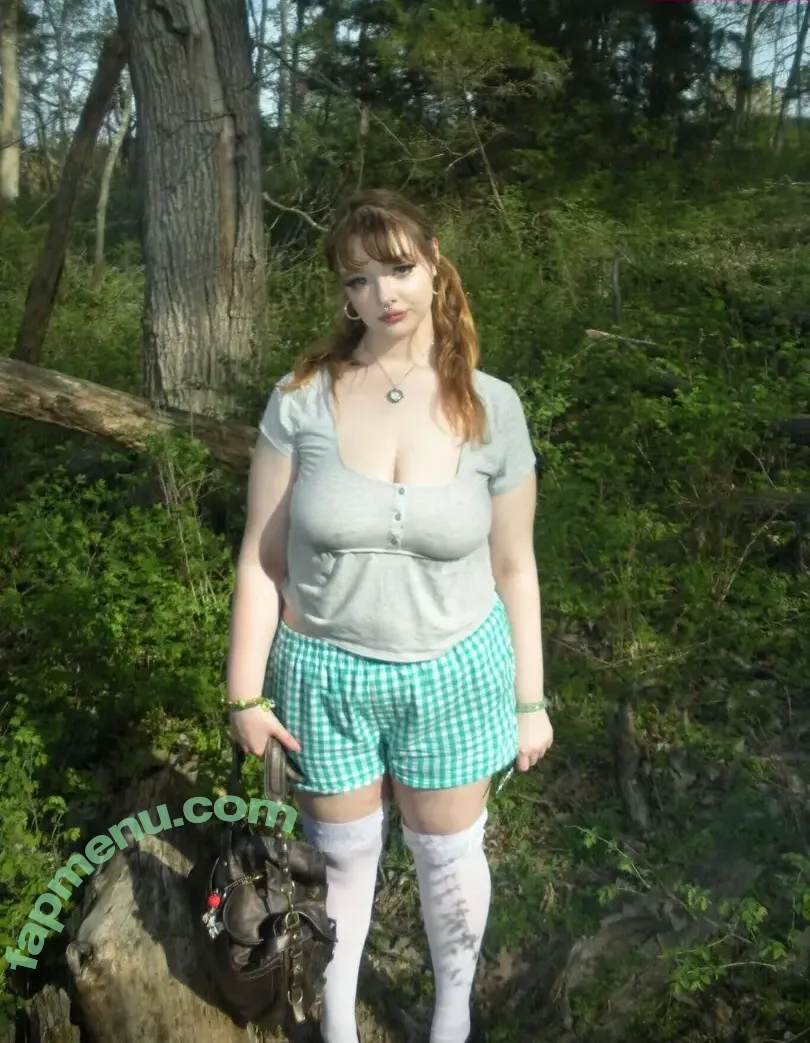 BunnyBiddies nude photo #0046 (MadsReynolds / breezybee)