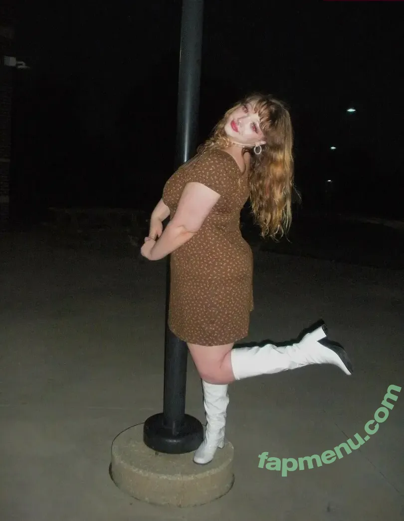 BunnyBiddies nude photo #0055 (MadsReynolds / breezybee)