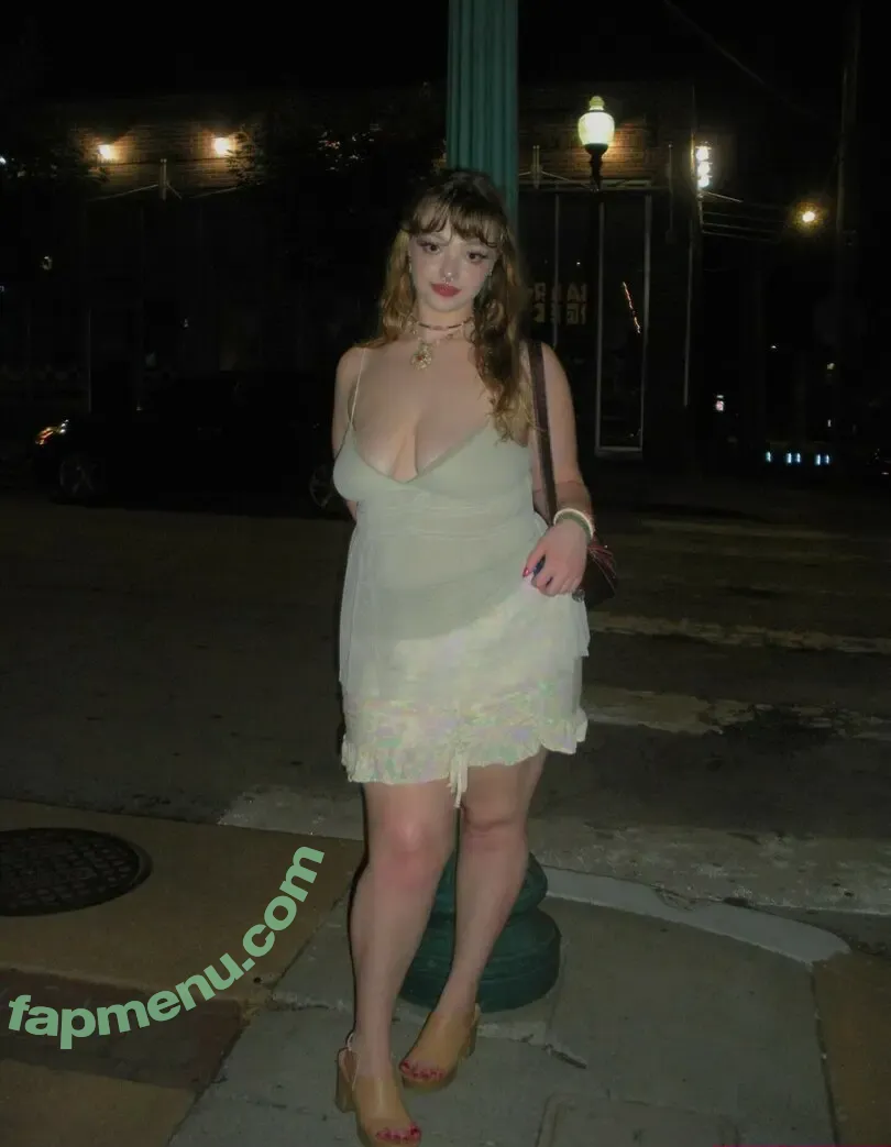 BunnyBiddies nude photo #0062 (MadsReynolds / breezybee)