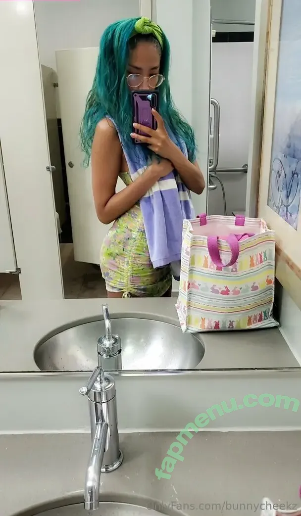 bunnycheekz nude photo #0054 (bunny_cheekz)