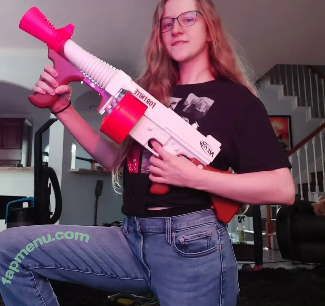 Bunnydathug nude photo #0004 (Bunnydathug)