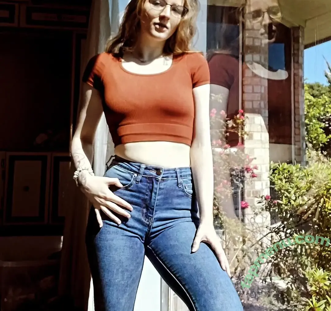 Bunnydathug nude photo #0022 (Bunnydathug)