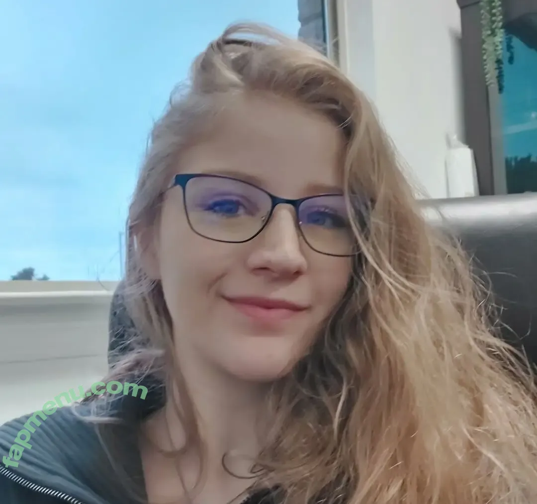 Bunnydathug nude photo #0032 (Bunnydathug)