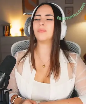 Bunnygirl / babybunnygirl1 / bunnymon.tv nude photo #0243