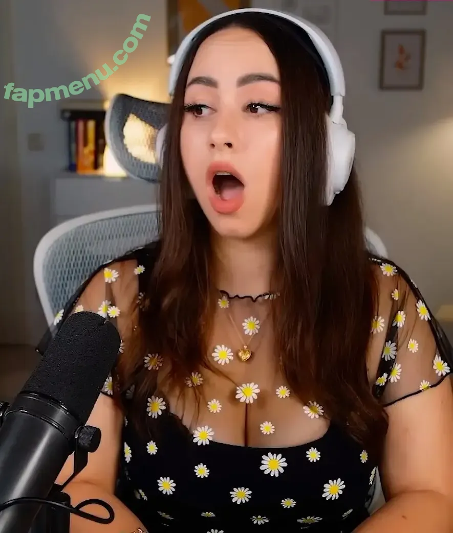 Bunnygirl nude photo #0231 (babybunnygirl1 / bunnymon.tv)