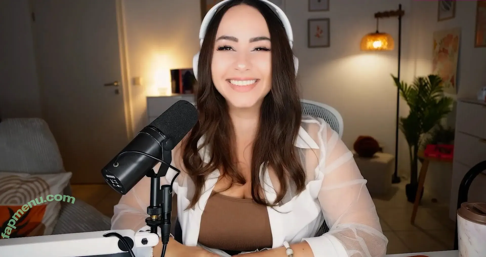 Bunnygirl nude photo #0274 (babybunnygirl1 / bunnymon.tv)