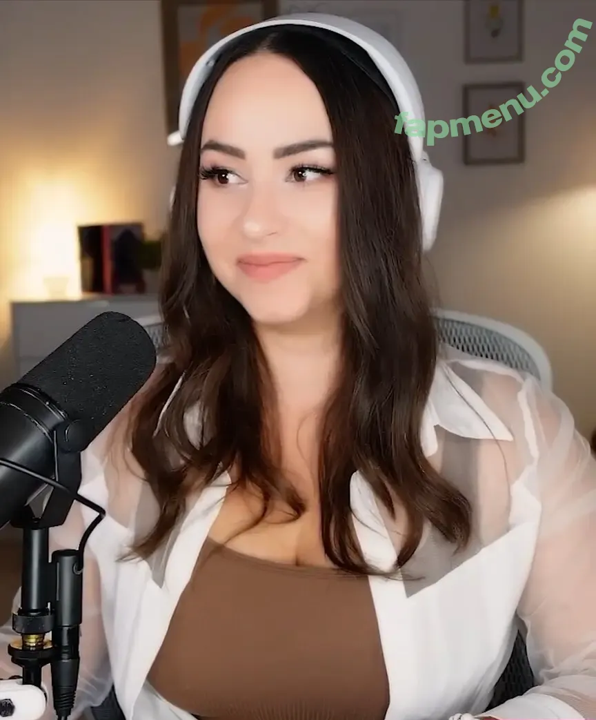 Bunnygirl nude photo #0276 (babybunnygirl1 / bunnymon.tv)