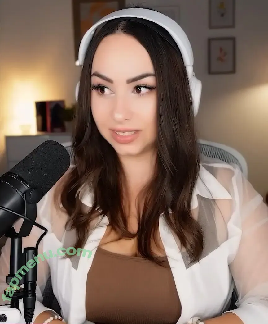 Bunnygirl nude photo #0281 (babybunnygirl1 / bunnymon.tv)