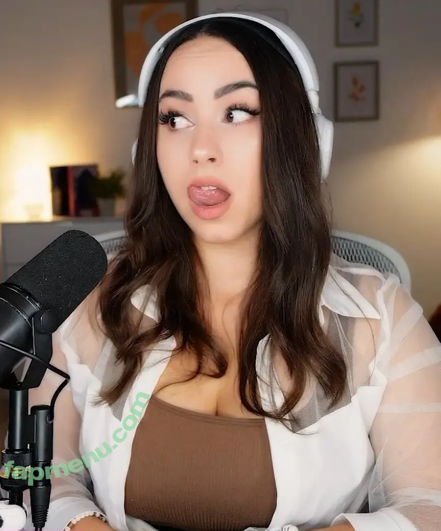 Bunnygirl nude photo #0299 (babybunnygirl1 / bunnymon.tv)