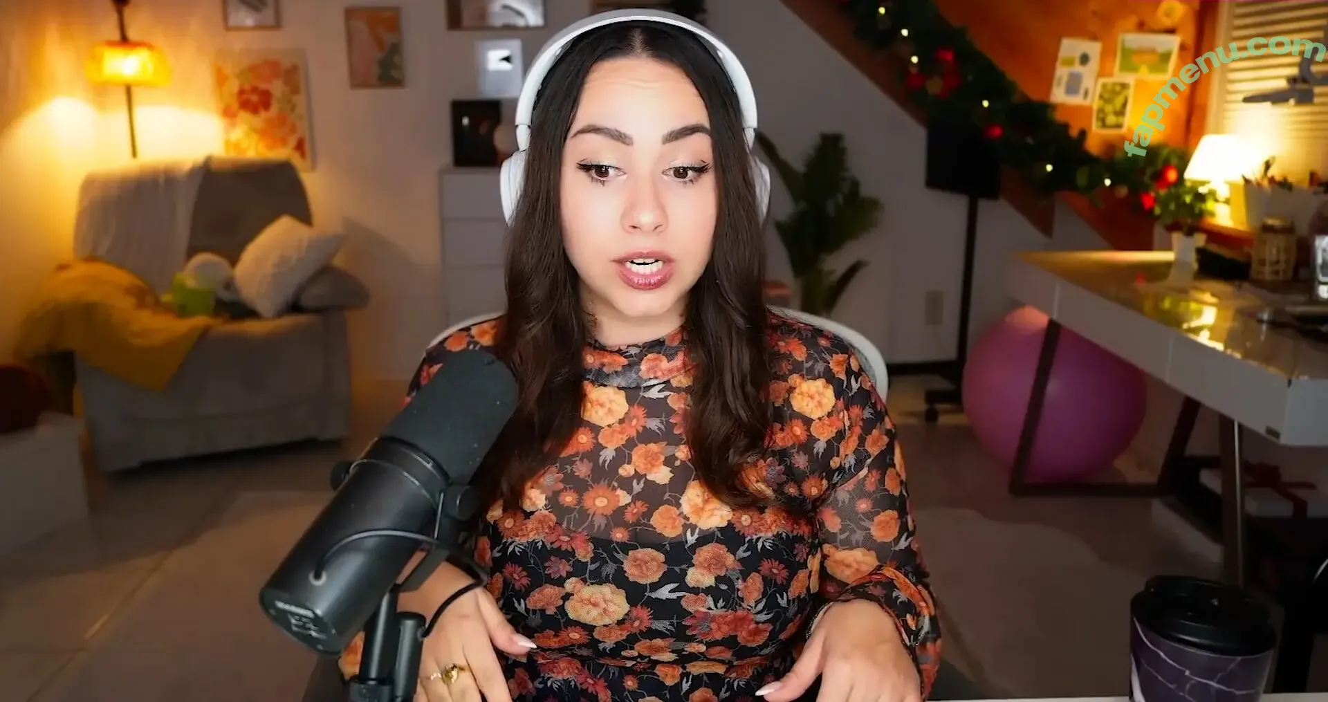 Bunnygirl nude photo #0354 (babybunnygirl1 / bunnymon.tv)