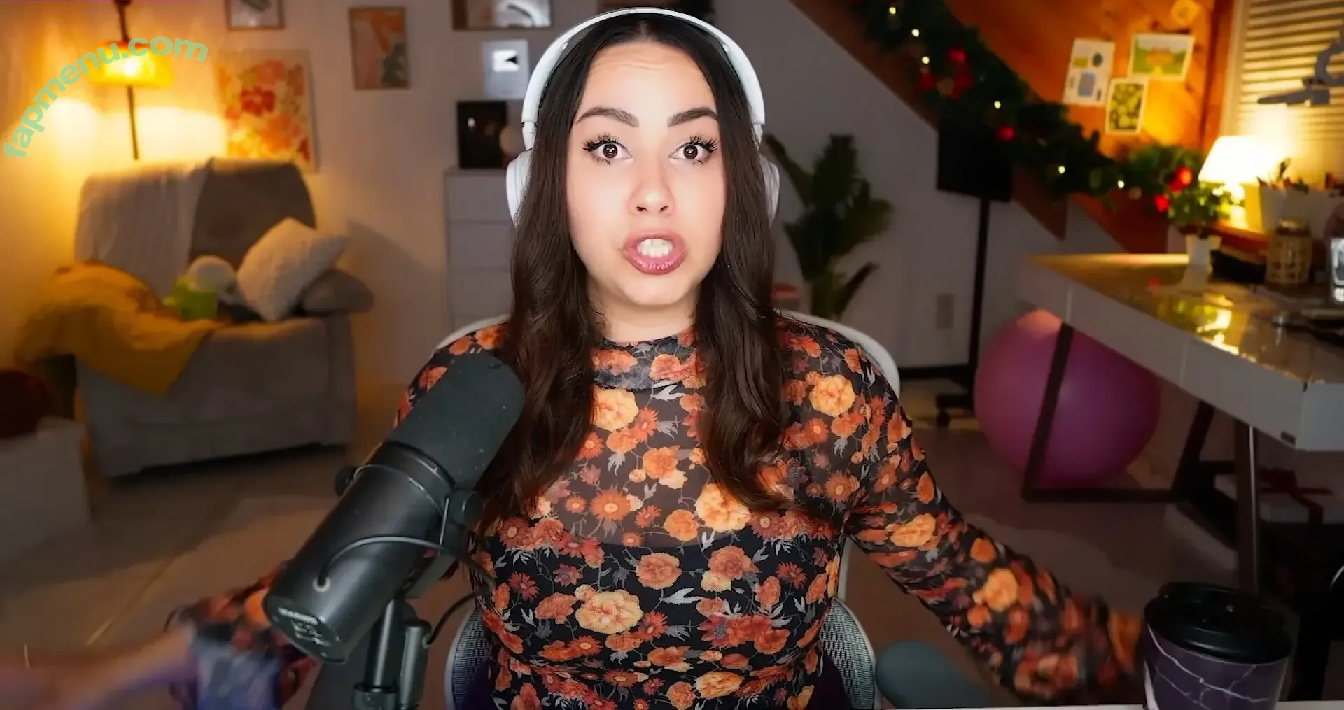 Bunnygirl nude photo #0355 (babybunnygirl1 / bunnymon.tv)