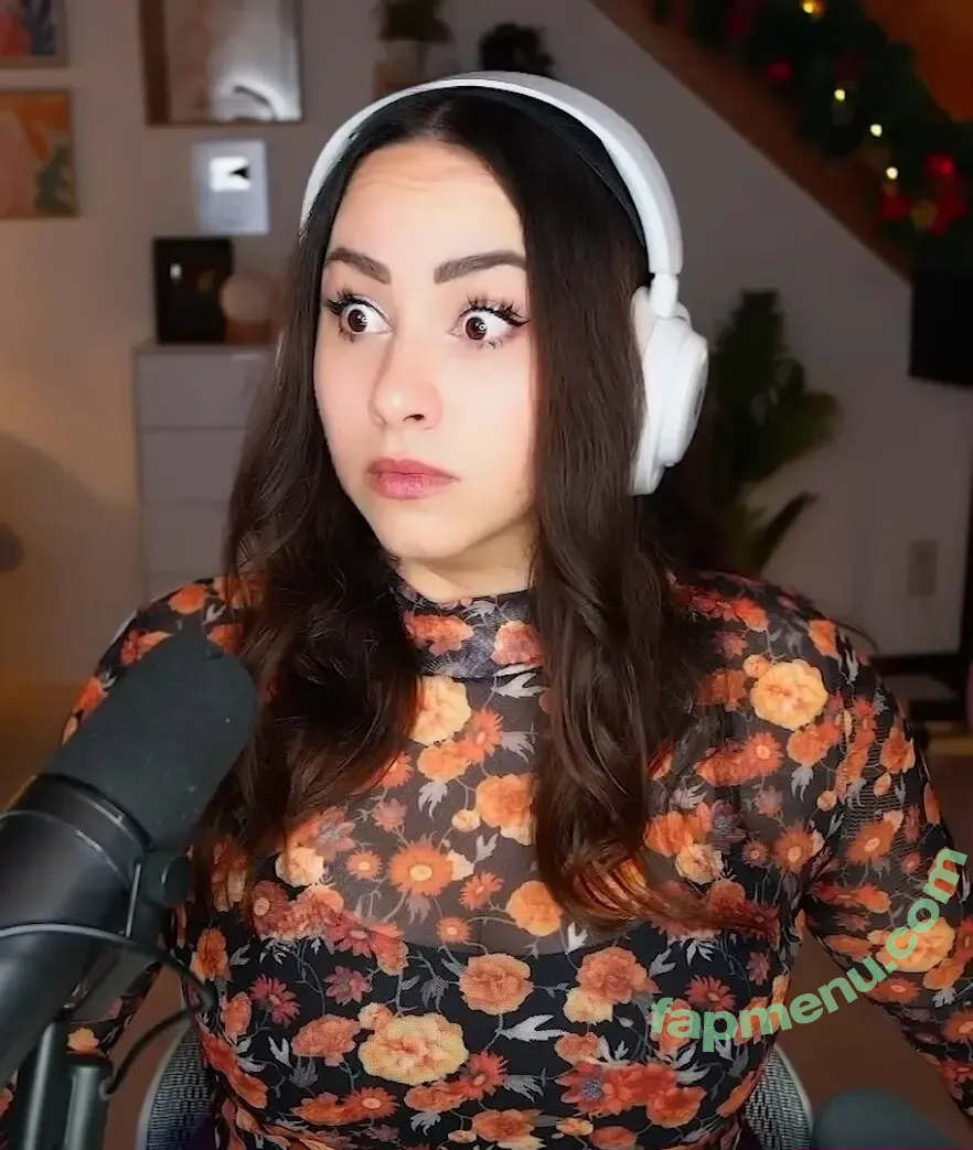 Bunnygirl nude photo #0356 (babybunnygirl1 / bunnymon.tv)