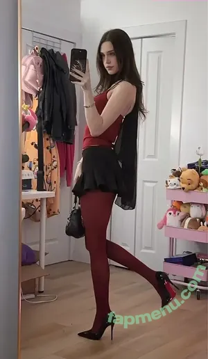 BreesKnees, breebunny, bunnygirlbree leaked nudes