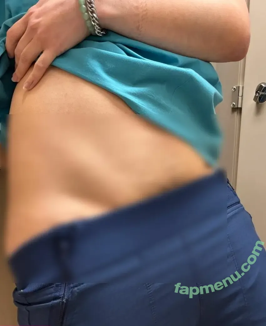BunnyKoiSenpai nude photo #0018 (bunnyxsenpai)
