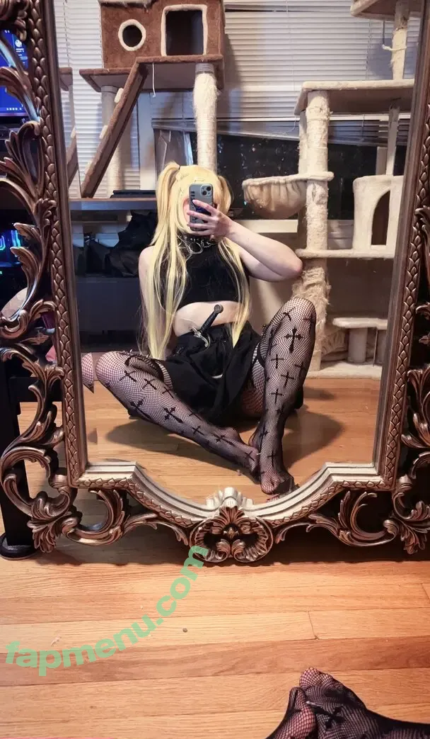 BunnyKoiSenpai nude photo #0023 (bunnyxsenpai)