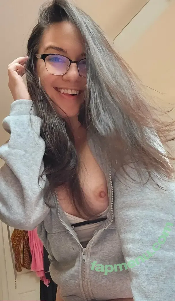 bunnynextdoor nude photo #0006 (bunnynextdoor_)