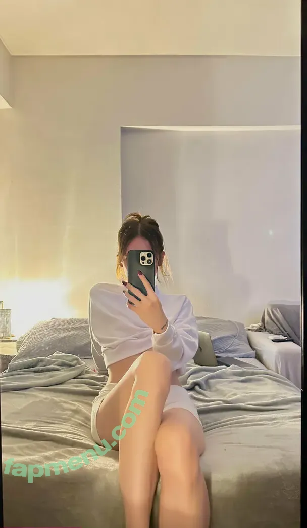 bunnyzoe nude photo #0002 (kiittycut3)