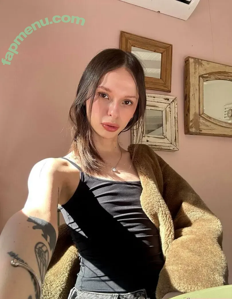 bunnyzoe nude photo #0059 (kiittycut3)