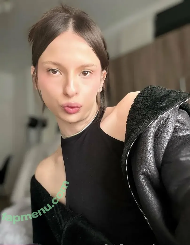 bunnyzoe nude photo #0061 (kiittycut3)