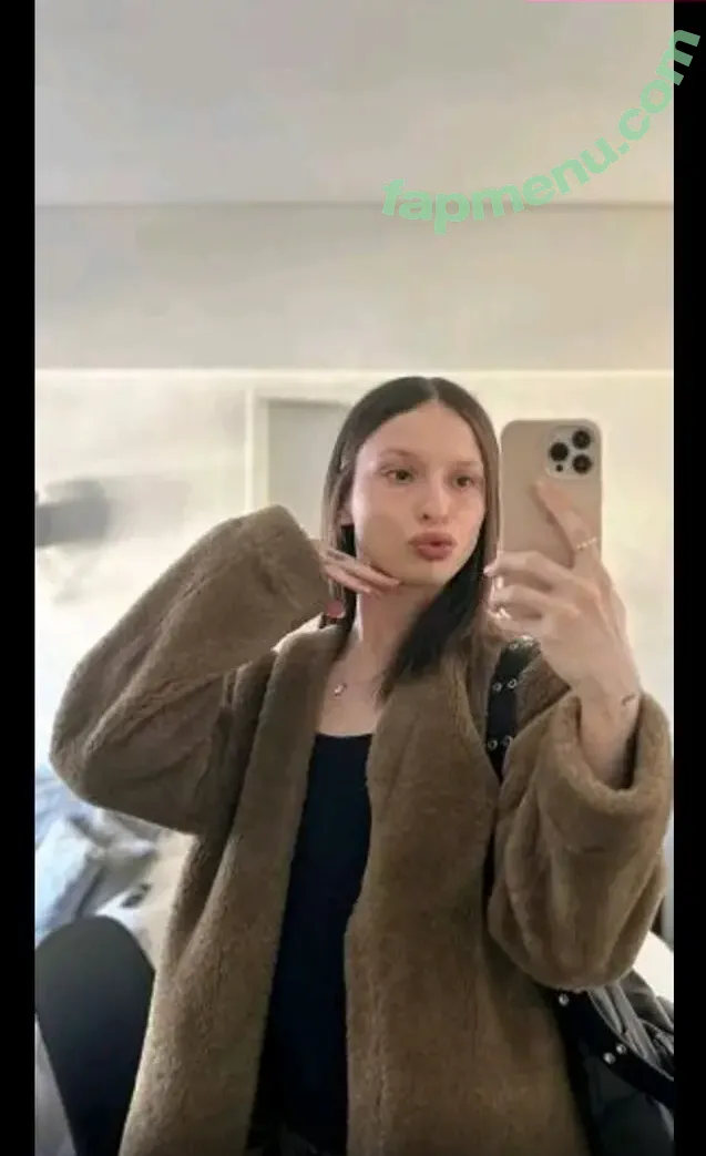 bunnyzoe nude photo #0066 (Https: / bunny_zoe_ / kiittycut3)