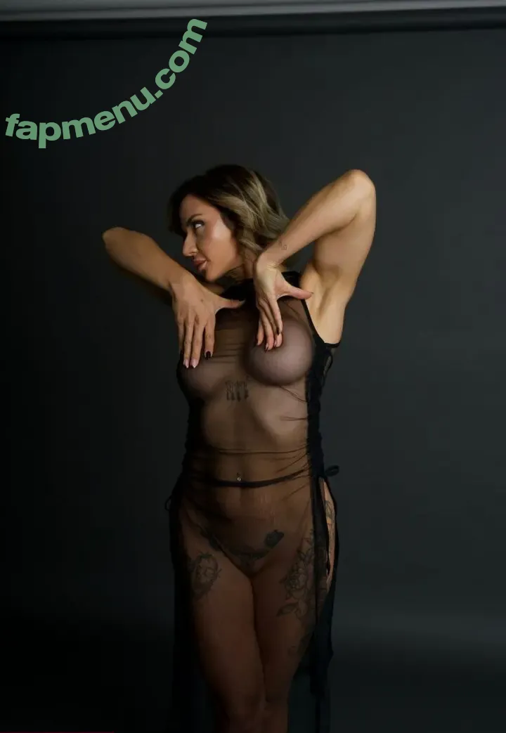 Burcin Erol nude photo #0006 (bodybyburcin / brcnerl)